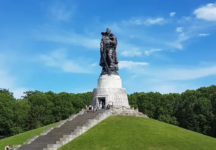 Treptower Park