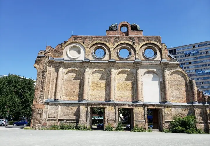 Sportplatz Anhalter Bahnhof Lilli-Henoch-Sportplatz
