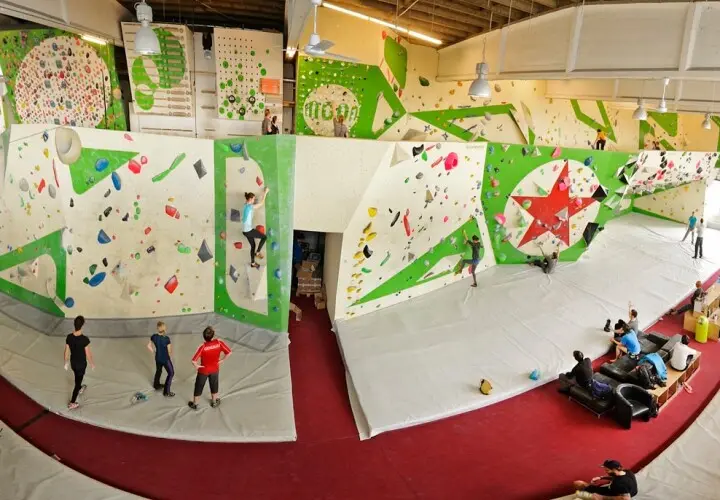 Ostbloc Boulderhalle