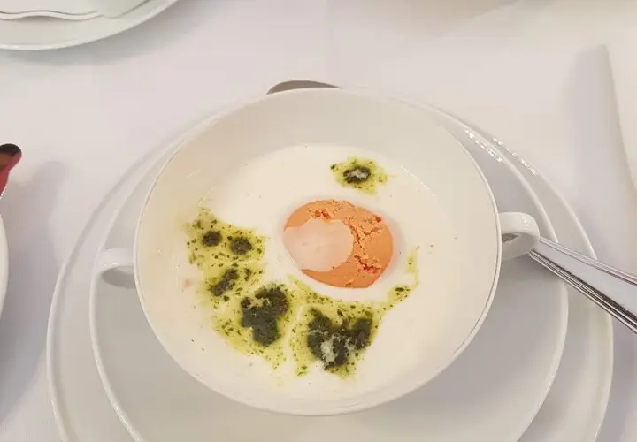 Restaurant WEINROT Berlin