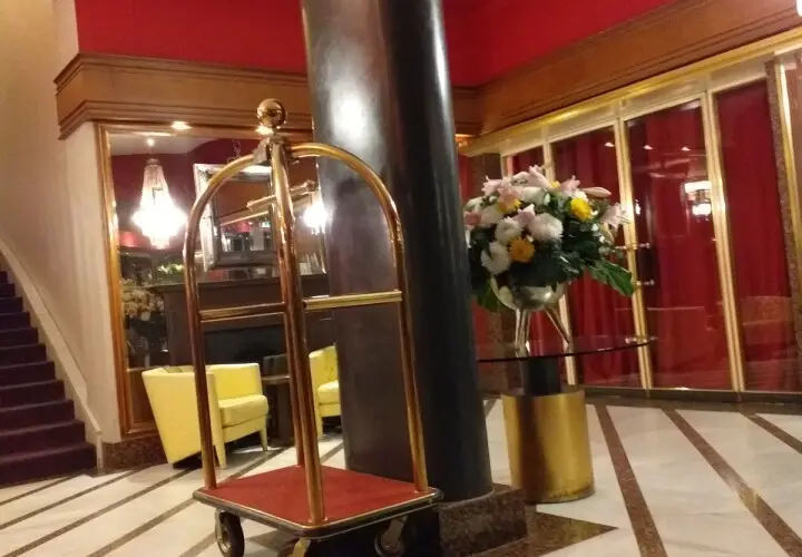 Restaurant WEINROT Berlin