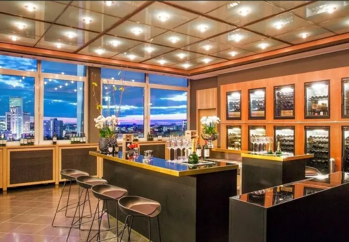 Hugos Restaurant
