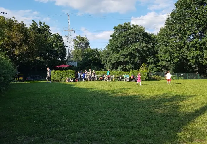 Sportplatz Hauffstraße