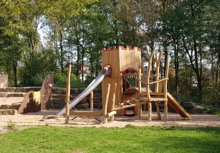 Drachenspielplatz Neufelder Straße