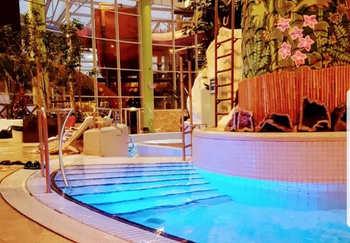 AQUALAND Freizeitbad
