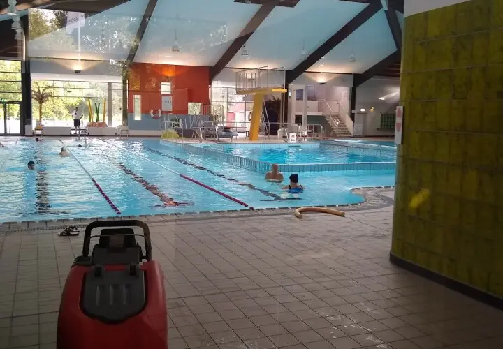 Schwimmbad Zündorf