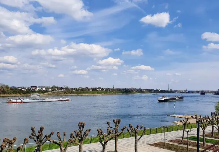 Rheinuferpromenade, Wesseling