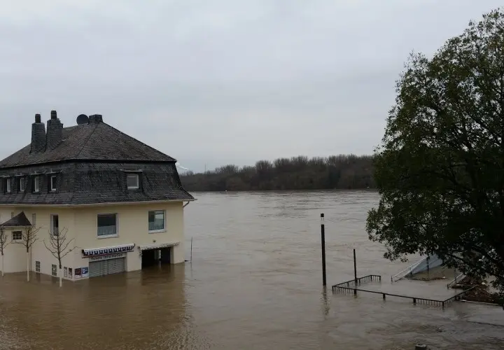 Rheinuferpromenade, Wesseling