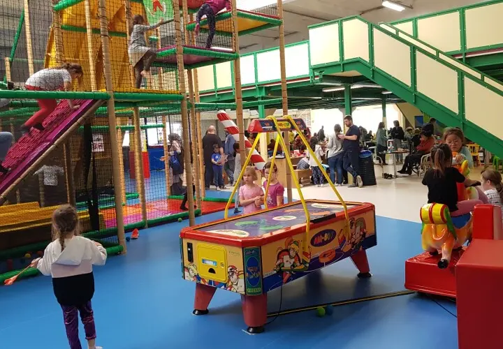 Tolliwood Kinder Abenteuerland Frankfurt