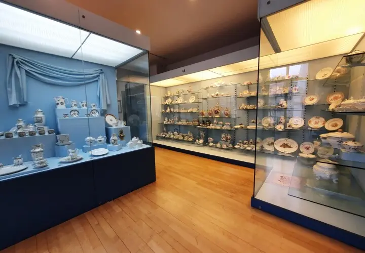 Porzellan Museum Frankfurt im Kronberger Haus