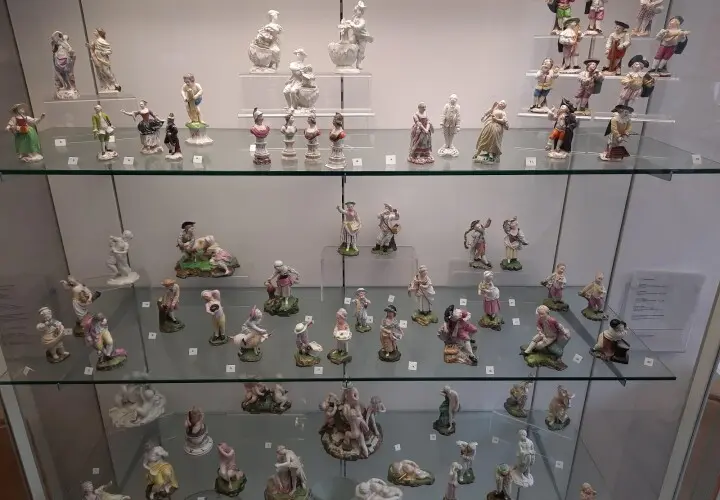 Porzellan Museum Frankfurt im Kronberger Haus