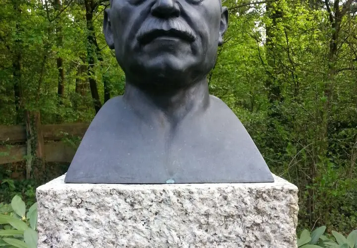 Carl-von-Weinberg-Park