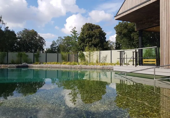 fresch - Freisinger Erlebnis Schwimmbad (Hallenbad Freibad Sauna)