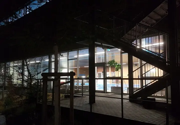 Ozonhallenbad mit Sauna
