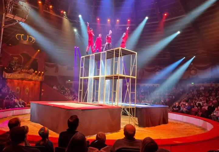 Circus Krone