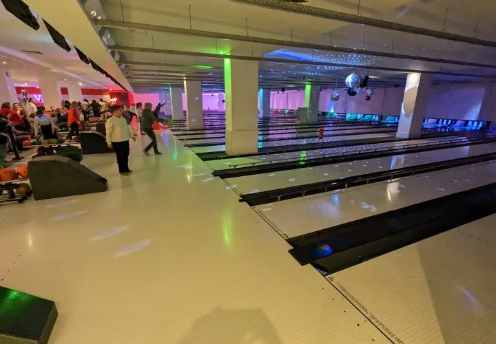 City-Bowling