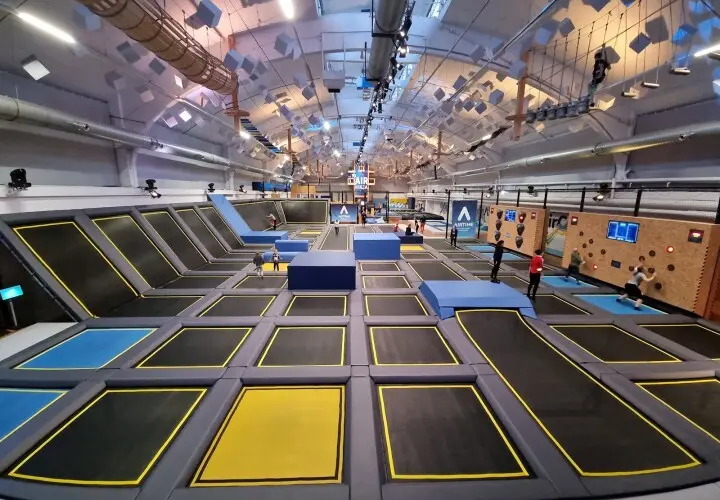 AIRTIME TRAMPOLINPARK - Trampolinhalle Nürnberg