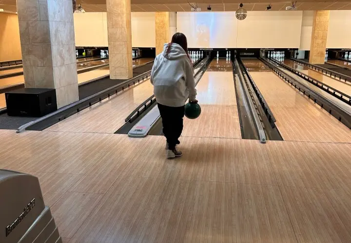 Blu Bowl Bowling