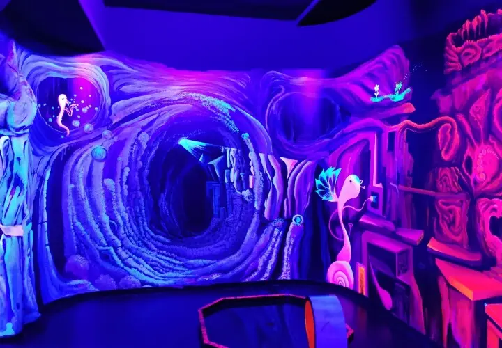 Schwarzlichtfabrik 3D Minigolf Nürnberg