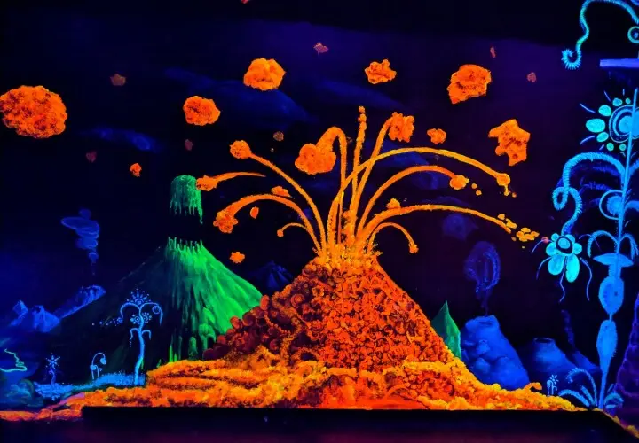 Schwarzlichtfabrik 3D Minigolf Nürnberg