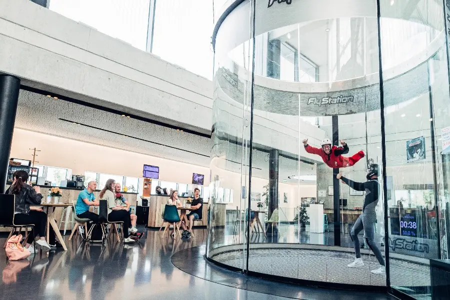 FlyStation Munich - Indoor Skydiving und Bodyflying