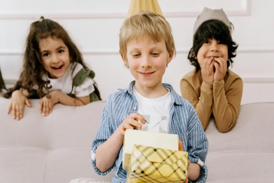 Geburtstagsgeschenke für Kinder - Ideen und Tipps
