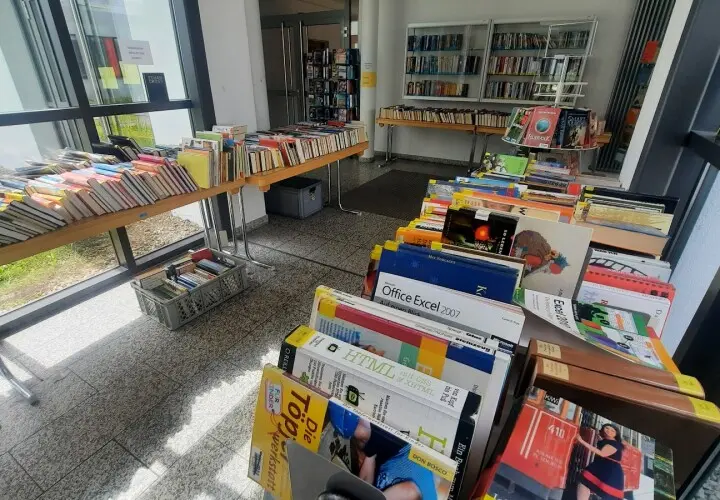 Kreis- u. Stadtbibliothek am MMG Vilsbiburg