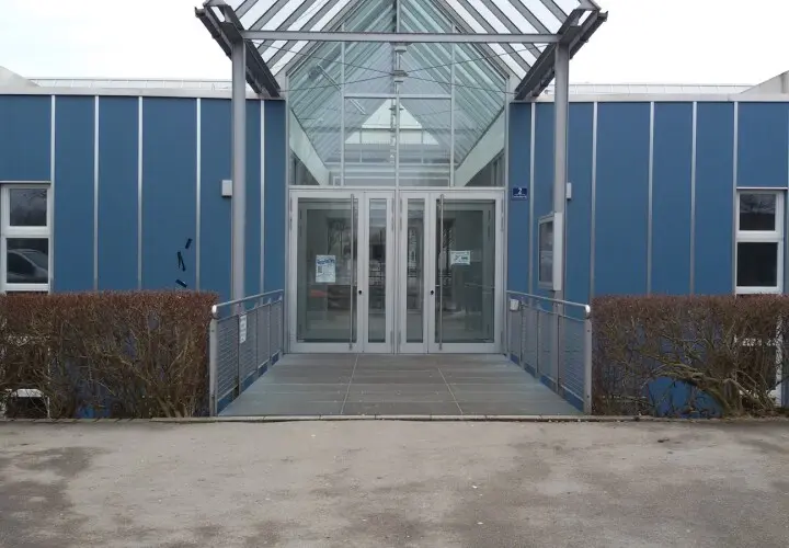 Mehrzweckhalle